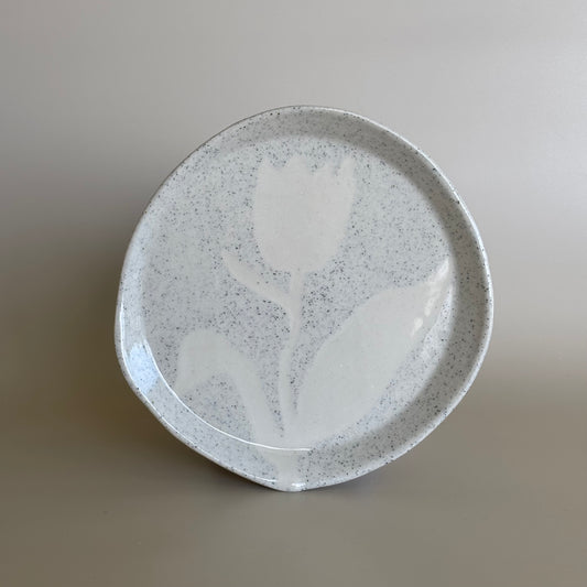 Side plates ~ tulips