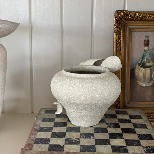 Vase ~ Artefact #02