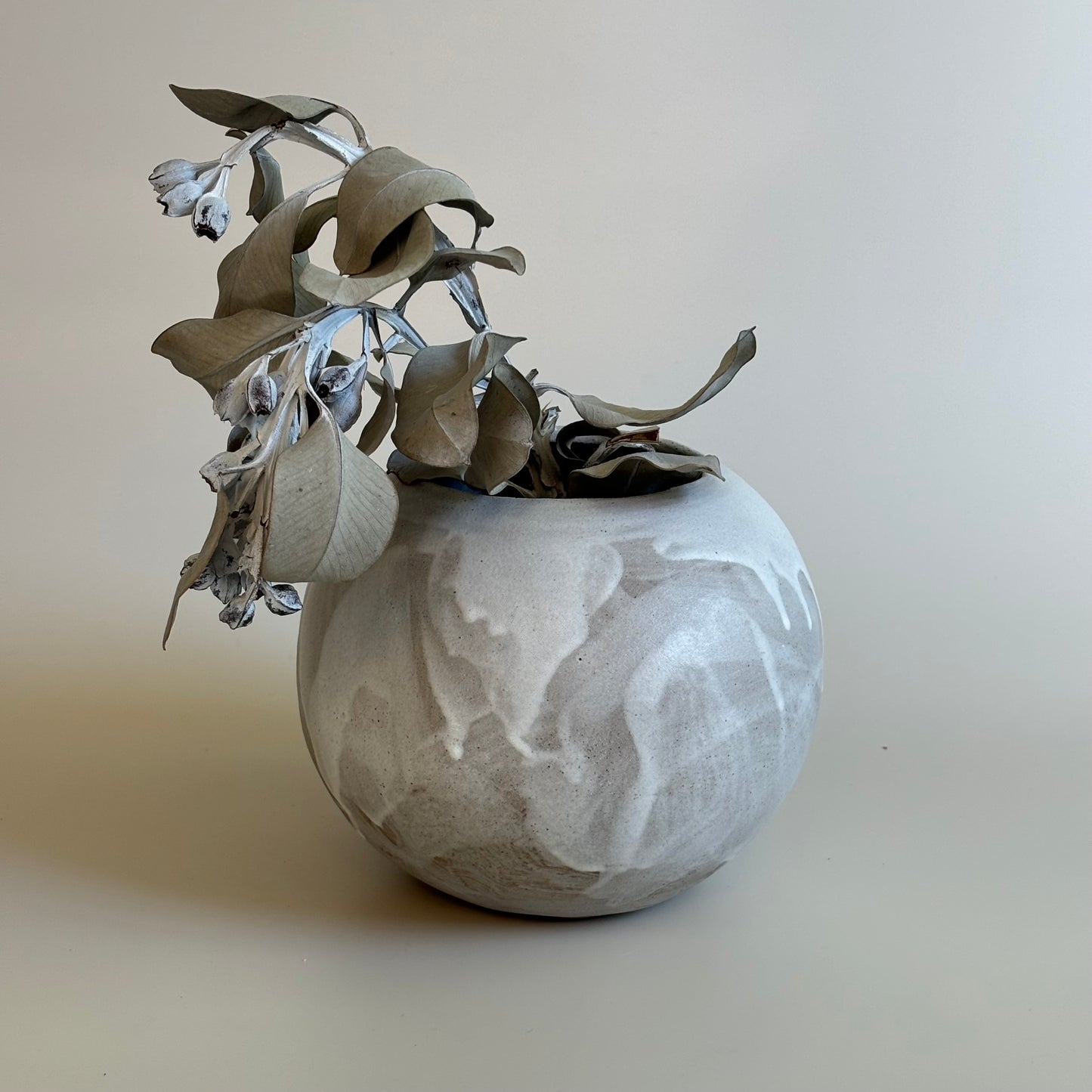 Moon vase