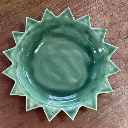 Sunburst Dish ~ Antique Green