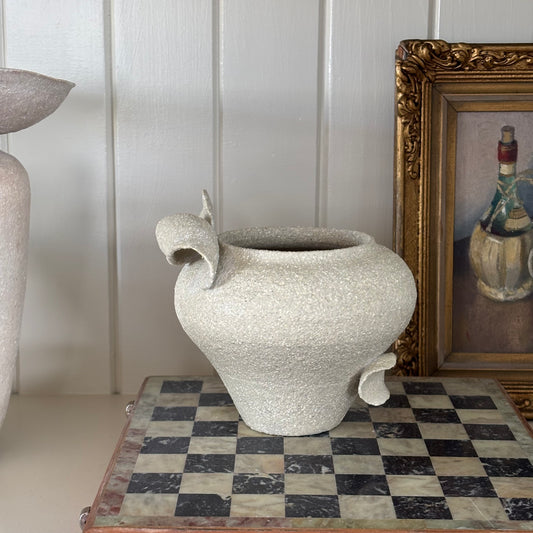 Vase ~ Artefact #02