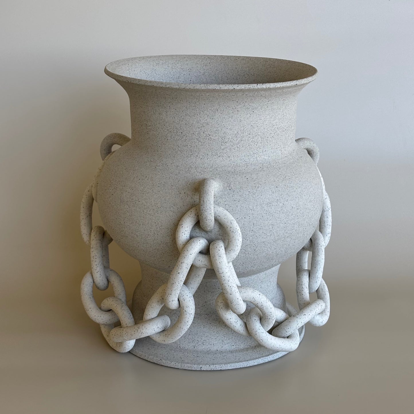 Chain Vase ~ Urn
