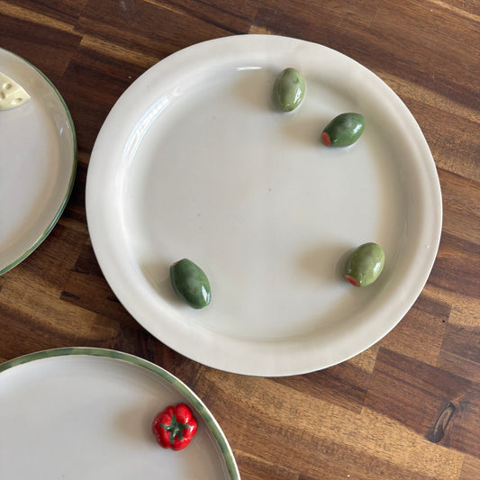 Trompe L'oeil Plate ~ Olives 23.5cm