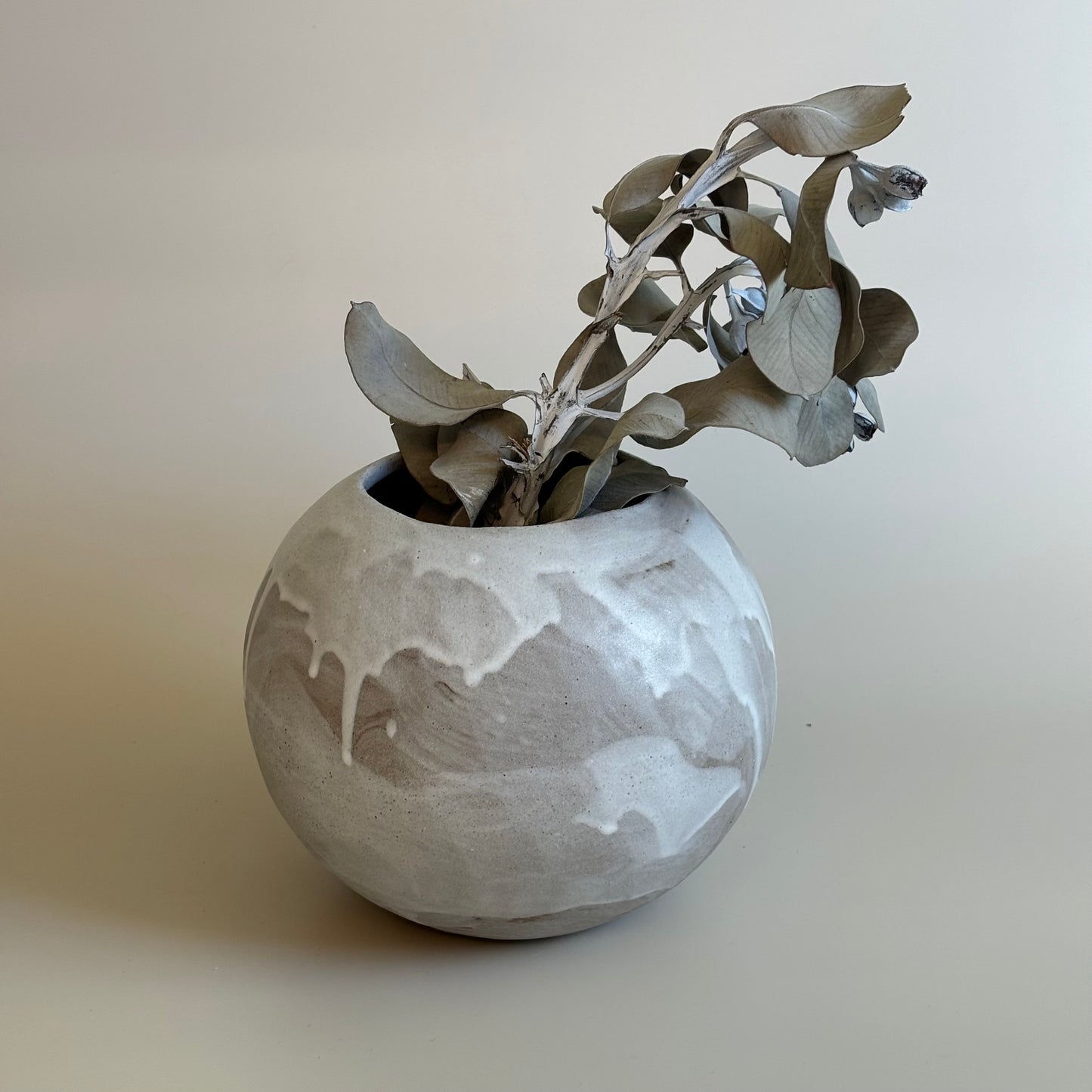 Moon vase