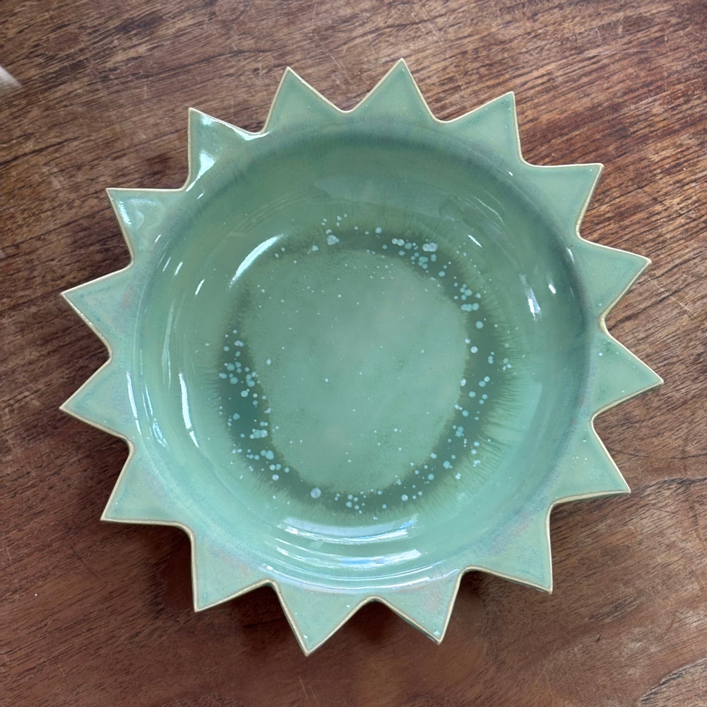 Sunburst Dish ~ Moss Green