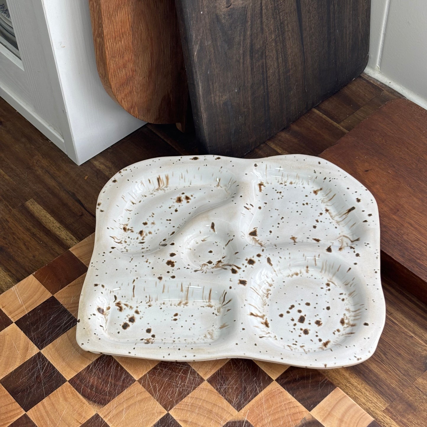 Charcuterie Palette ~ Brown Speckle