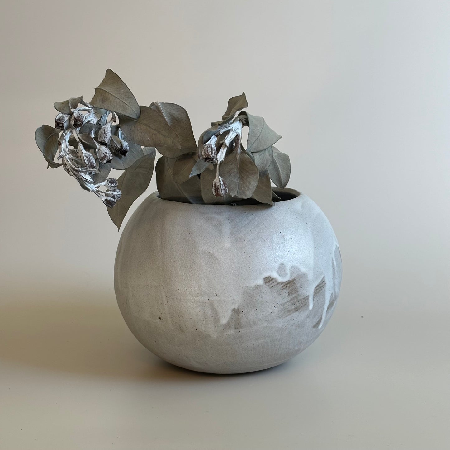 Moon vase