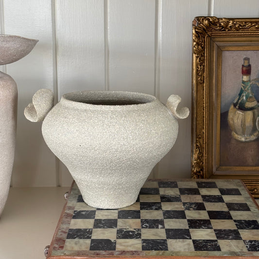 Vase ~ Artefact #01